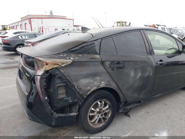 Toyota Prius Three 2016 JTDKARFU8G3020767 Image 6