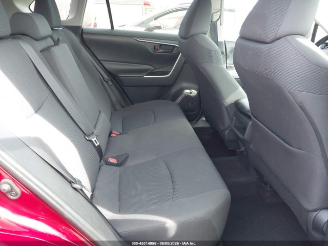 Toyota RAV4 LE 2019 2T3H1RFV2KW012589 Image 8