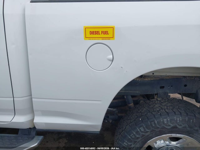 45314082 :رقم المزاد ، 3C6UR5DL2MG628546 vin ، 2021 Ram 2500 Big Horn  4x4 6'4 Box مزاد بيع