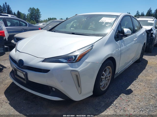Toyota Prius Le Awd-e 2021 JTDL9MFU0M3026252 Image 2