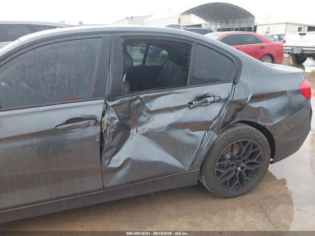 45314151 :رقم المزاد ، WBA8A3C59JA499866 vin ، 2018 Bmw 320i Xdrive مزاد بيع