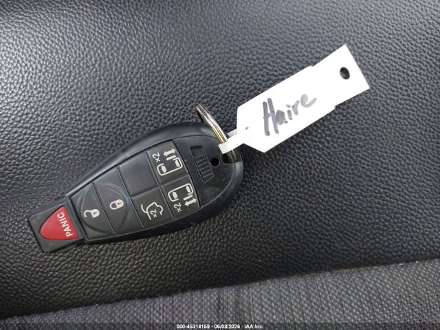 2014 Chrysler Town & Country S მანქანა იყიდება აუქციონზე, vin: 2C4RC1HG2ER469223, აუქციონის ნომერი: 45314159