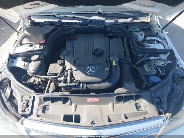 Aukcja sprzedaży 2013 Mercedes-benz C 250 Sport, vin: WDDGF4HB3DR272057, numer aukcji: 45314163
