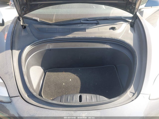 Tesla Model 3 Long Range/mid Range 2018 5YJ3E1EA3JF158809 Image 10