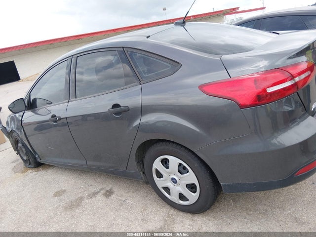 Продаж на аукціоні авто 2018 Ford Focus S, vin: 1FADP3E22JL311167, номер лоту: 45314184