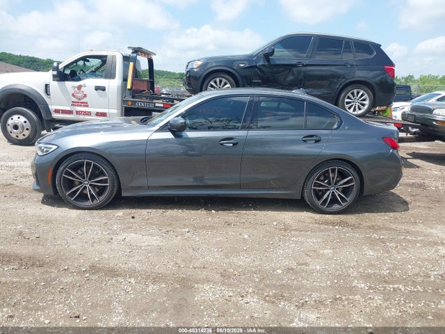 Продаж на аукціоні авто 2019 Bmw 330i Xdrive, vin: WBA5R7C56KAJ81448, номер лоту: 45314236