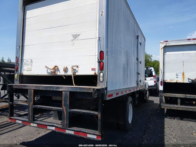 45314249 :رقم المزاد ، 1GDJ6H1C4YJ513330 vin ، 2000 Gmc Tc6h042 مزاد بيع