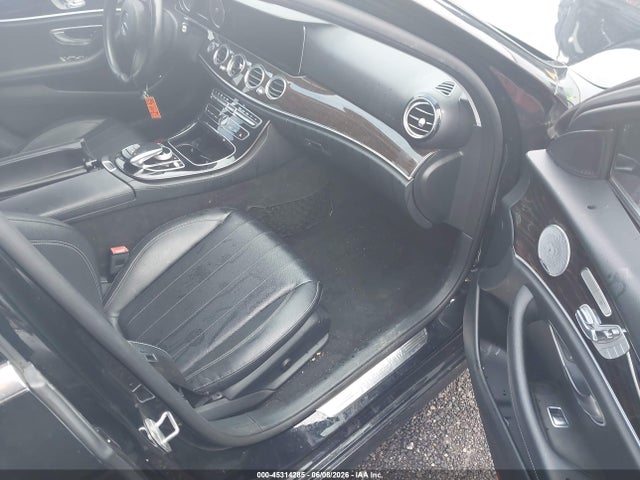 Продажа на аукционе авто 2017 Mercedes-benz E 300, vin: WDDZF4JB2HA066980, номер лота: 45314285