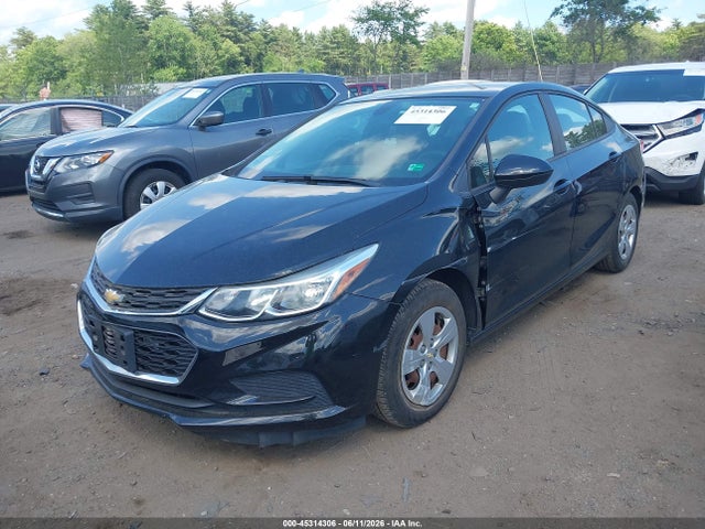 Chevrolet Cruze Ls Auto 2017 1G1BC5SM2H7221897 Image 2