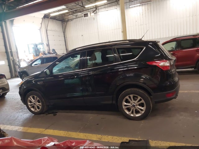 Ford ESCAPE SE 2017 1FMCU9GD5HUF07989 Image 14
