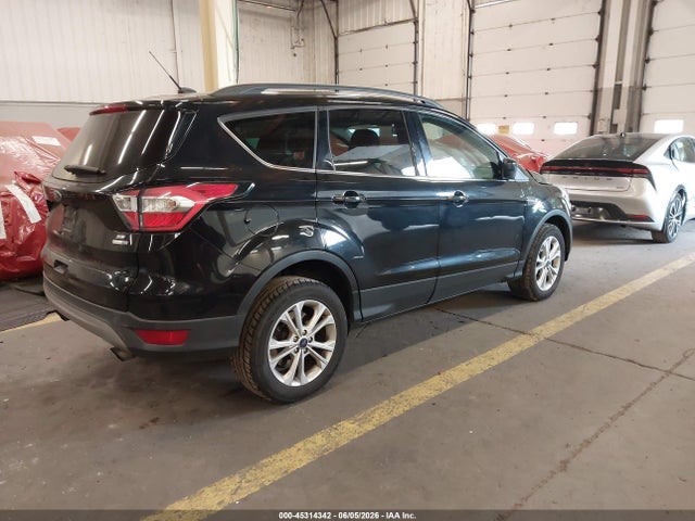 Ford ESCAPE SE 2017 1FMCU9GD5HUF07989 Image 4