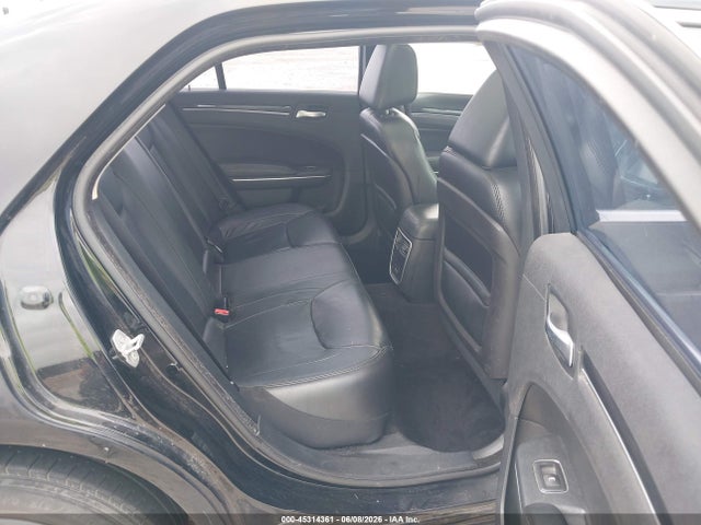 Продаж на аукціоні авто 2016 Chrysler 300 Anniversary Edition, vin: 2C3CCAAG9GH123702, номер лоту: 45314361