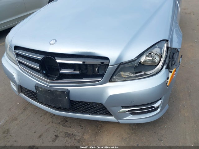 Aukcja sprzedaży 2014 Mercedes-benz C 300 Sport 4matic, vin: WDDGF8AB2EG246693, numer aukcji: 45314363