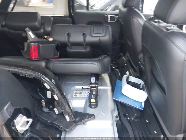 Продажа на аукционе авто 2023 Jeep Wrangler 4xe Sahara 4x4, vin: 1C4JJXP62PW683539, номер лота: 45314386