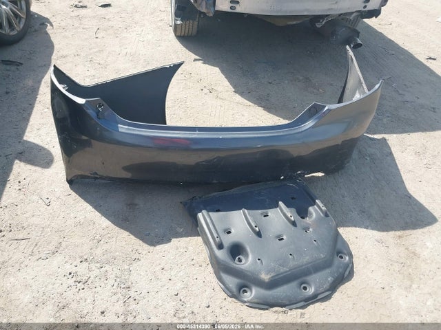 4T1BF1FK1EU323166 Toyota CAMRY SE