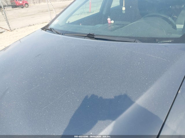 4T1BF1FK1EU323166 Toyota CAMRY SE