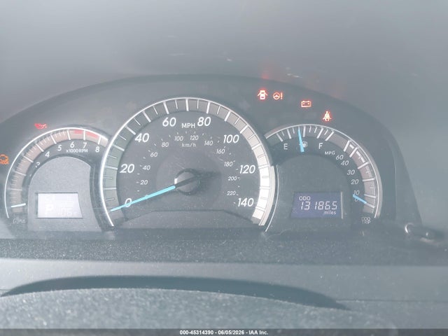 4T1BF1FK1EU323166 Toyota CAMRY SE
