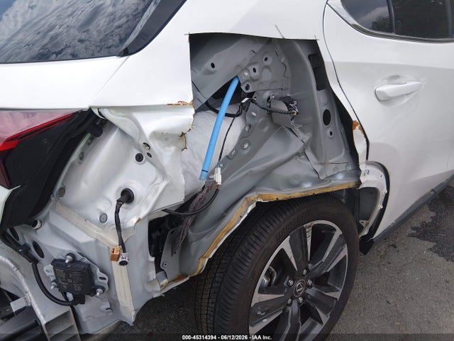 45314394 :رقم المزاد ، JTHUCJDH5S2009149 vin ، 2025 Lexus Ux 300h Premium مزاد بيع