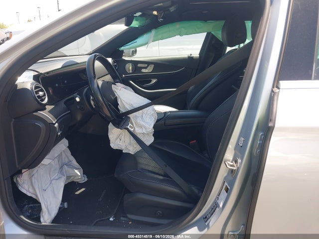 Продажа на аукционе авто 2022 Mercedes-benz E 350, vin: W1KZF8DB9NB011192, номер лота: 45314519