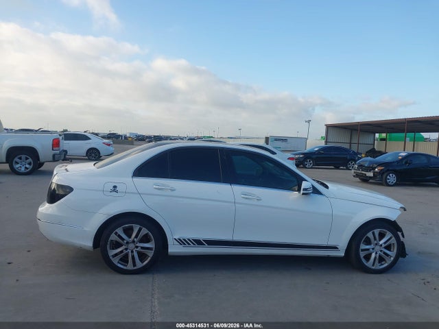 Aukcja sprzedaży 2013 Mercedes-benz C 250 Luxury, vin: WDDGF4HB8DA860115, numer aukcji: 45314531