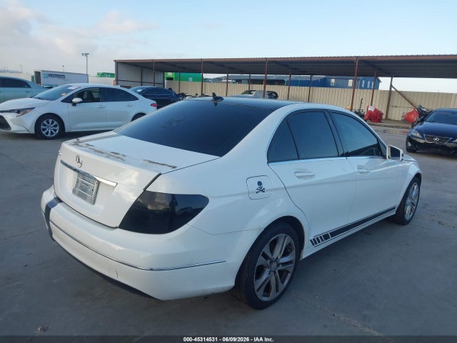 Aukcja sprzedaży 2013 Mercedes-benz C 250 Luxury, vin: WDDGF4HB8DA860115, numer aukcji: 45314531