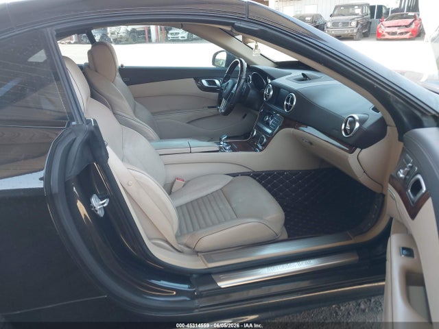 Mercedes-Benz SL 550 2014 WDDJK7DA7EF025515 Image 5