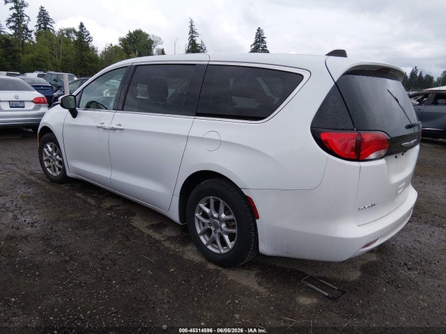 Продаж на аукціоні авто 2023 Chrysler Voyager Lx, vin: 2C4RC1CG5PR557628, номер лоту: 45314596