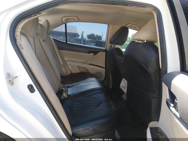 45314629 :رقم المزاد ، 4T1B31HK1KU516712 vin ، 2019 Toyota Camry Hybrid Le مزاد بيع