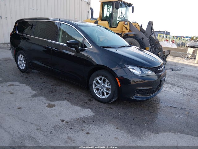 Auction sale of the 2022 Chrysler Voyager Lx, vin: 2C4RC1CG2NR146670, lot number: 45314632