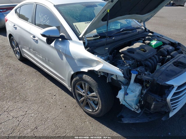 5NPD84LF9JH342472 Hyundai ELANTRA SEL