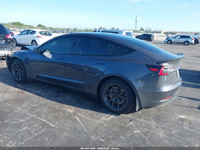 Tesla Model 3 Long Range 2021 5YJ3E1EB8MF988358 Image 3