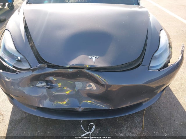 Tesla Model 3 Long Range 2021 5YJ3E1EB8MF988358 Image 6