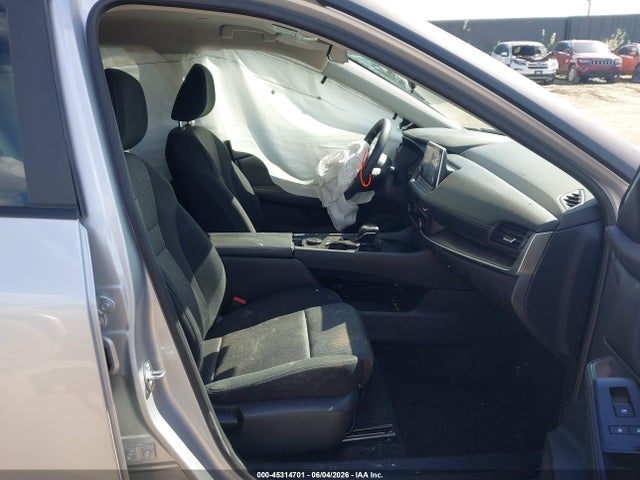 5N1BT3BB6RC703173 Nissan Rogue Sv Intelligent Awd