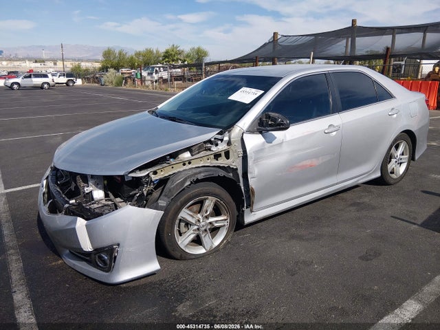 Toyota CAMRY SE 2014 4T1BF1FKXEU380143 Image 2