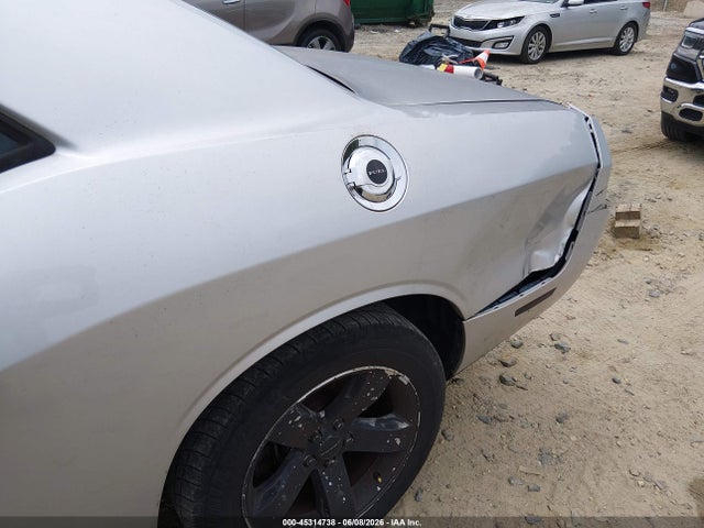 45314738 :رقم المزاد ، 2C3CDYAG3CH101274 vin ، 2012 Dodge Challenger Sxt مزاد بيع