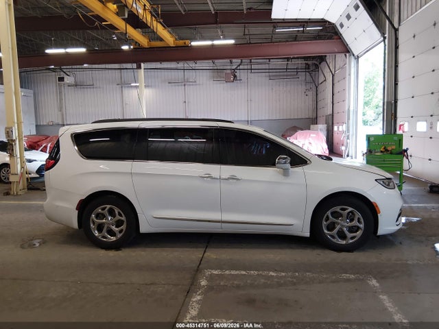 2C4RC1GG6NR122091 Chrysler Pacifica Limited