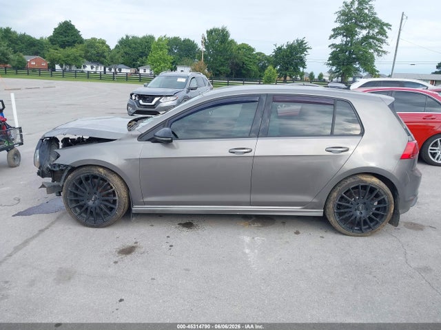 2017 Volkswagen Golf R 4-door W/dcc   Navigation მანქანა იყიდება აუქციონზე, vin: WVWWF7AU9HW072228, აუქციონის ნომერი: 45314790