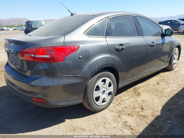Продажа на аукционе авто 2018 Ford Focus S, vin: 1FADP3E23JL313266, номер лота: 45314799