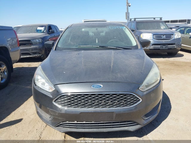 Продажа на аукционе авто 2018 Ford Focus S, vin: 1FADP3E23JL313266, номер лота: 45314799