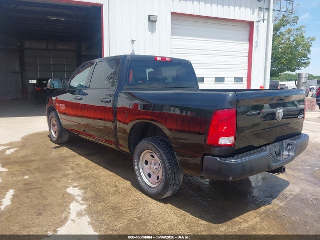 1C6RR7KT4KS649666 RAM 1500 Classic Tradesman 4x4 5&#039;7 Box