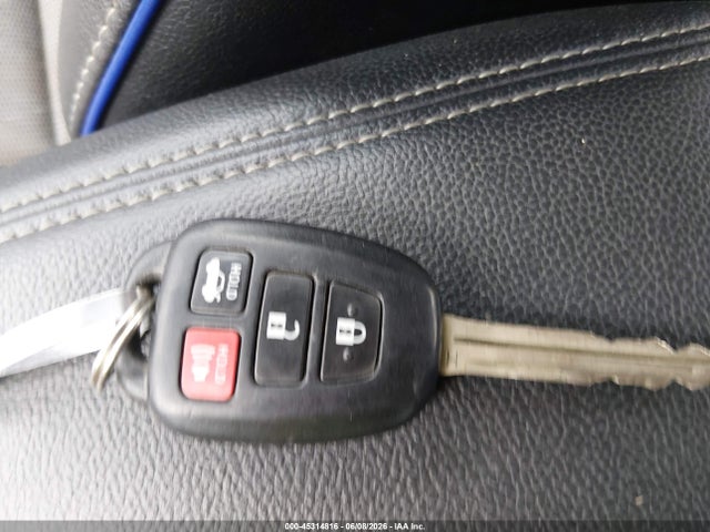 2018 Toyota Corolla Se მანქანა იყიდება აუქციონზე, vin: 2T1BURHE2JC049676, აუქციონის ნომერი: 45314816