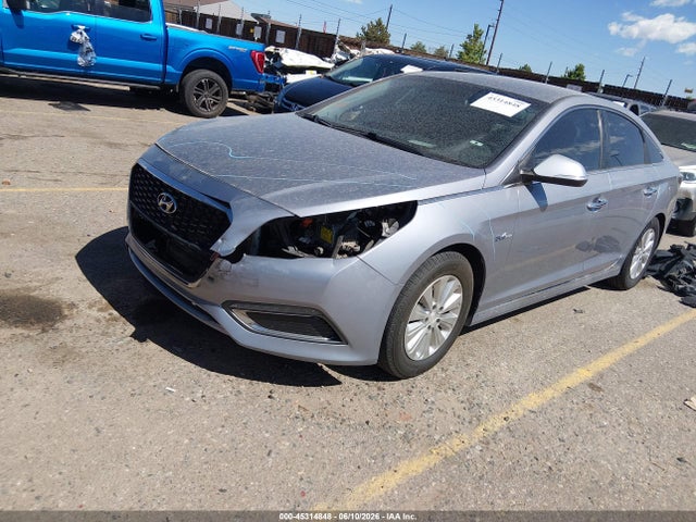Hyundai Sonata Hybrid Se 2017 KMHE24L17HA046700 Image 2
