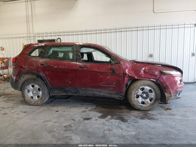 1C4PJLAB4GW179308 Jeep Cherokee Sport