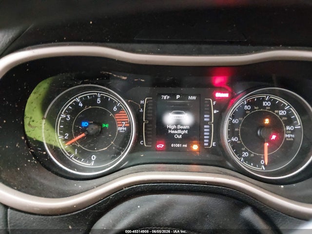 1C4PJLAB4GW179308 Jeep Cherokee Sport