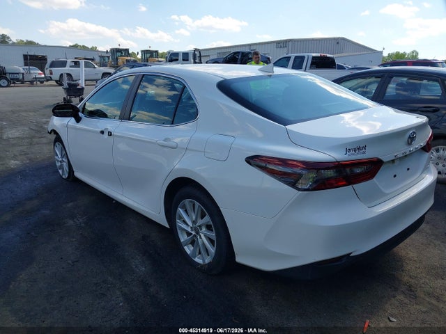 45314919 :رقم المزاد ، 4T1C11AK3RU862968 vin ، 2024 Toyota Camry Le مزاد بيع