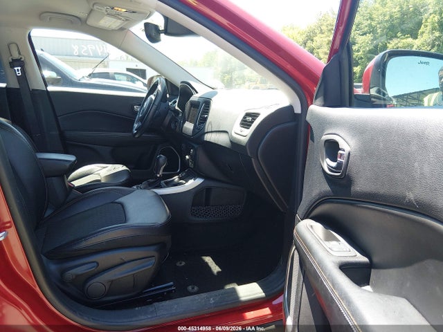 Продажа на аукционе авто 2019 Jeep Compass Latitude 4x4, vin: 3C4NJDBB2KT670082, номер лота: 45314958