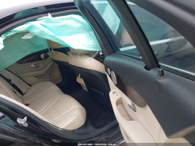 Продажа на аукционе авто 2016 Mercedes-benz C 300, vin: WDDWF4JB7GR153468, номер лота: 45314961