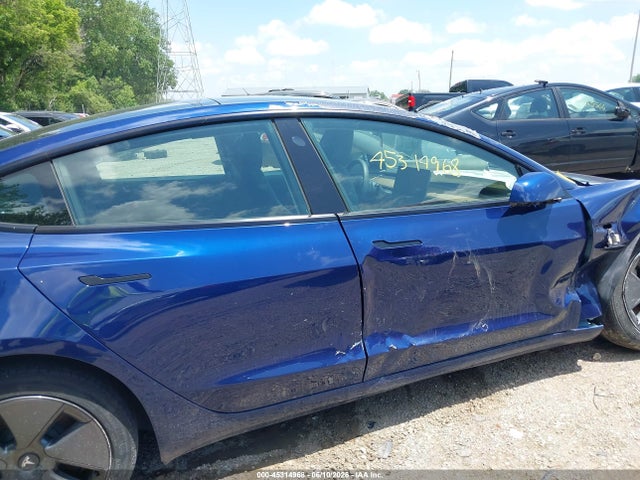 Продажа на аукционе авто 2023 Tesla Model 3 Rear-wheel Drive, vin: 5YJ3E1EA7PF503798, номер лота: 45314968