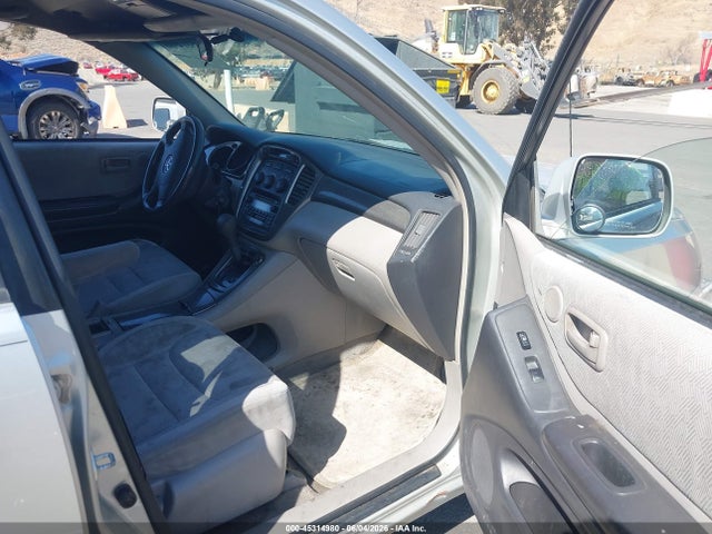 45314980 :رقم المزاد ، JTEGD21A530071412 vin ، 2003 Toyota Highlander مزاد بيع
