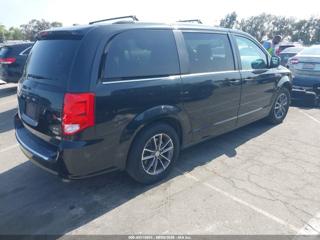 2C4RDGCG3HR750359 Dodge Grand Caravan Sxt
